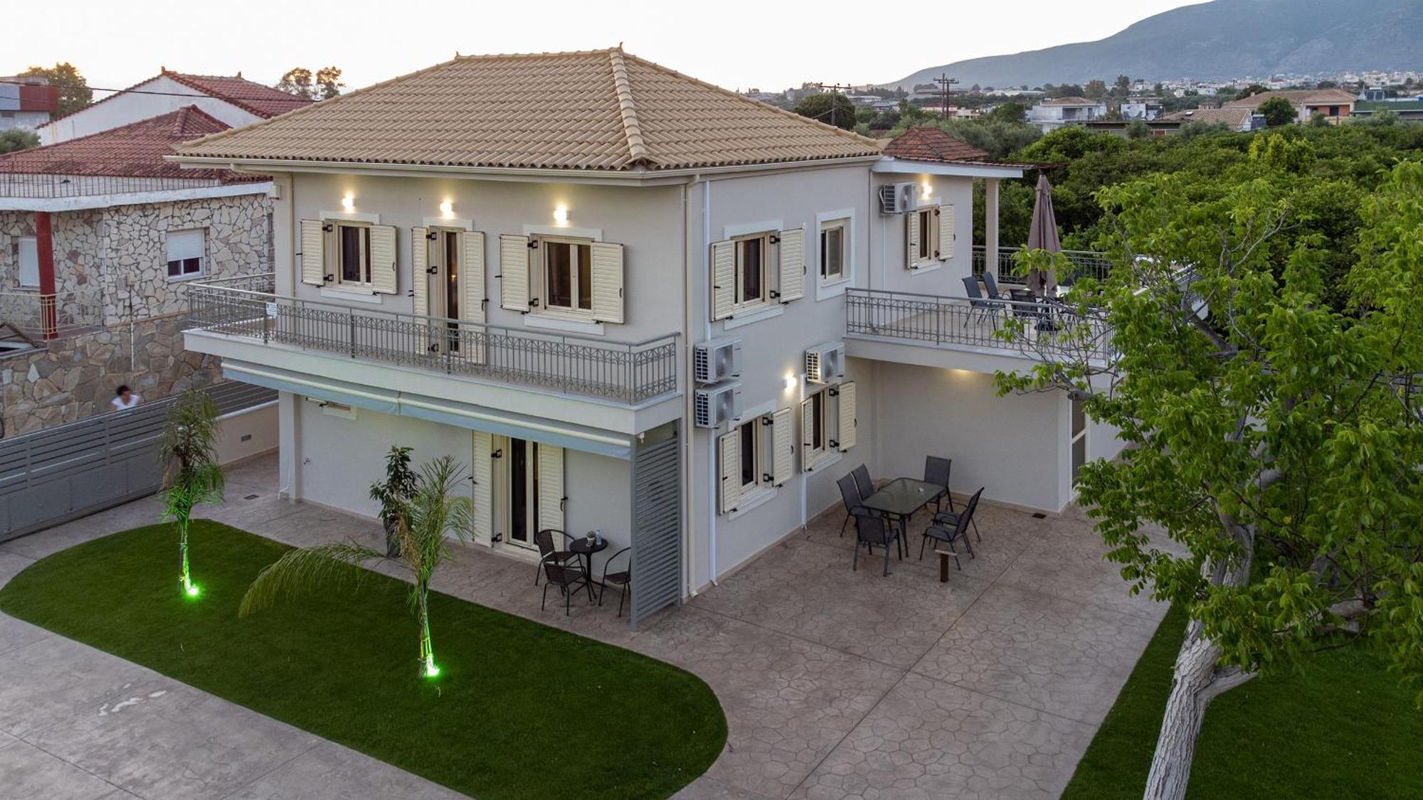 Kv Apartments Каламата Экстерьер фото